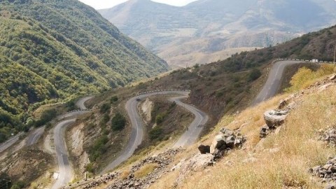 “Qanlı yer adlarımız” - Türk ocağında  “Qanlı qaya parçası”