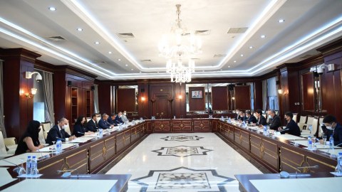 Qazaxıstan Parlamentinin komitə sədri Milli Məclisdə
