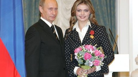 Putinin TOY FOTOSU üzə çıxdı  