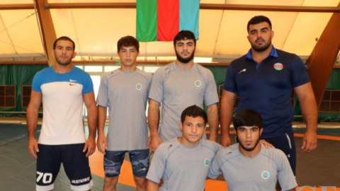 Güləşçilərimiz Avropada medallar qazandı