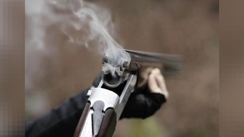 Yardımlı sakini həmkəndlisini güllələyərək öldürdü