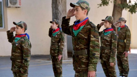Bakı məktəblərində Anım Günü və Zəfər Günü qeyd ediləcək - FOTO