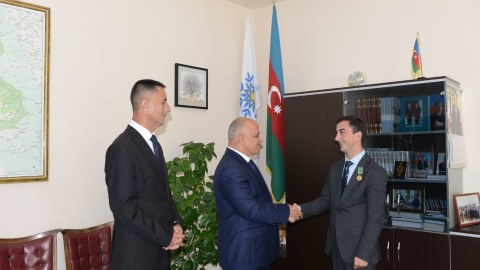 YAŞAT Fondunun nümayəndəsi medalla təltif olundu - FOTOLAR