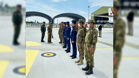 Zakir Həsənov Akarın dəvətilə Türkiyəyə getdi