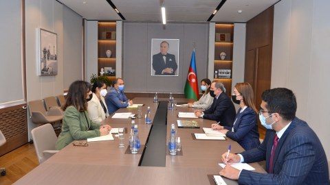 Ceyhun Bayramov Dünya Bankının meneceri ilə görüşdü