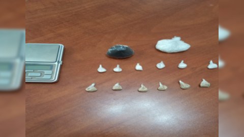 Narkotik satışında şübhəli bilinən şəxs tutuldu - FOTO