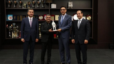 Yeni nazir cüdo federasiyasının fəaliyyəti ilə tanış oldu