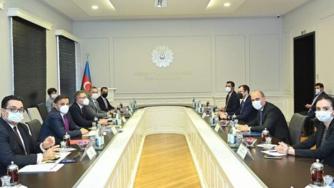 Emin Əmrullayev Türkiyə rəsmisi ilə görüşüb