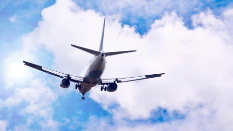 Türkiyədən uçan təyyarə Rusiyada təcili eniş etdi