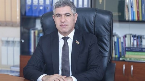 Hər il ölkədən benzinə görə 100 milyon manat çıxarılır