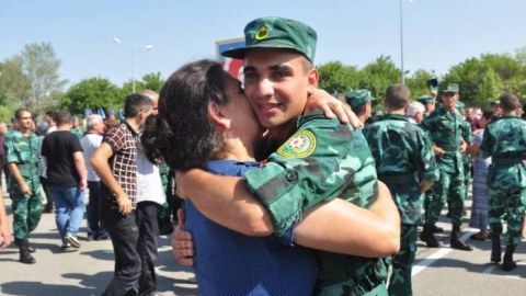 Hərbi qulluqçularla görüşlərə məhdudiyyət qoyulub - DSX