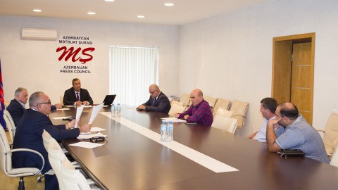 Dörd saytdan Mətbuat Şurasına ŞİKAYƏT EDİLDİ 