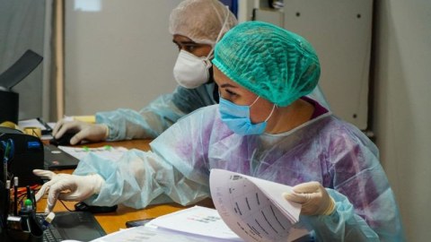 Qazaxıstanda koronavirusa daha 2901 nəfər yoluxub