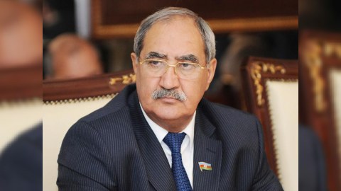 Gorus-Qafan yolunda “bayraq təxribatı”: “Polisimizin atdığı addım düşmənə tam cavab idi”