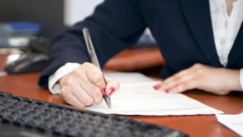 Dövlət qulluqçularına sertifikatların verilməsinə başlanıldı