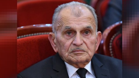 Prezidentin ev verdiyi Xalq artisti: “Neçə illərdir kənddə yaşayıram”