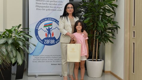 Birinci sinfə gedəcək şəhid övladları ilə görüş keçirilib - FOTOLAR