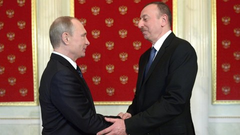 İlham Əliyev Putinə başsağlığı verdi