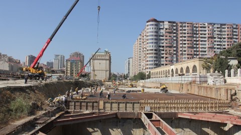 Bakıda yeni metro stansiyasının inşasına başlanıldı - FOTOLAR