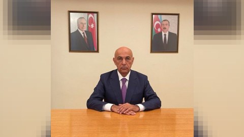 “Ölkədə yeni siyasi konfiqurasiya qurulub” - Ədalət Vəliyev