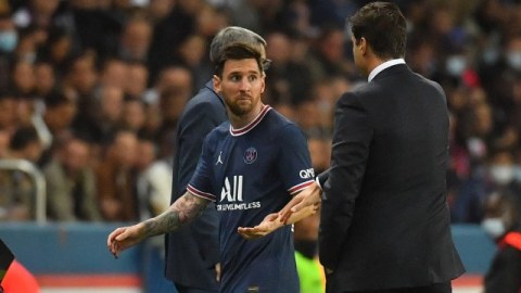 Lionel Messi zədələndi