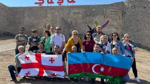 Gürcü jurnalist, bloger və ekspertlər Şuşada