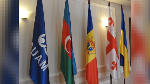 Rəsmi Bakı GUAM platformasından imtina etmək istəmir - SƏBƏBLƏR  