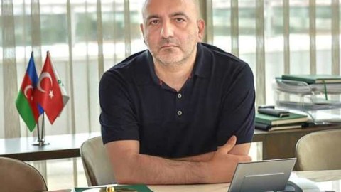 Mübariz Mənsimov jurnalistlərə ETİRAZ ETDİ: “Belə dəstəyi istəmirəm!”  