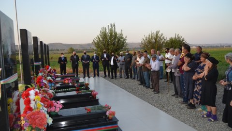 Şəhidlərin məzarı ziyarət olunub