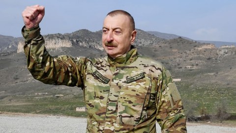 İlham Əliyev: “Döyüş əməliyyatlarının planı çoxdan hazırlanırdı” - MÜSAHİBƏ