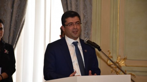 Əhməd İsmayılov 