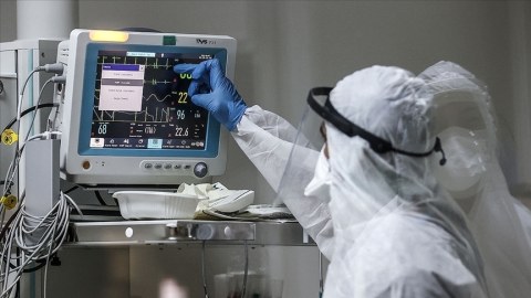 Türkiyə əhalisinin 70%-ə yaxını tam peyvəndlənib
