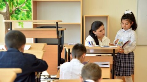 COVID pasportuna görə neçə müəllim məktəbə buraxılmır? - Rəsmi CAVAB