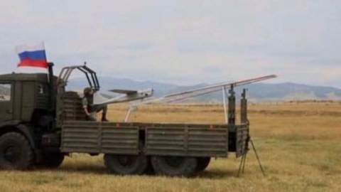 Sülhməramlılar Qarabağda dronları havaya qaldırdı