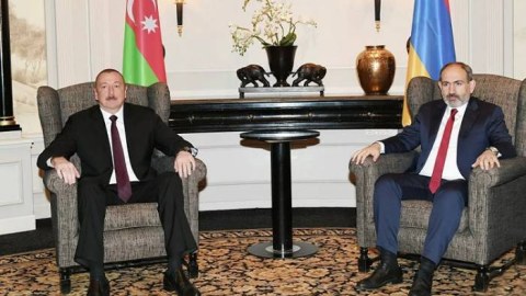 İlham Əliyev Paşinyanla görüşə ETİRAZ ETMƏDİ