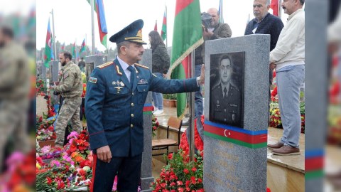 Generallar İkinci Şəhidlər xiyabanını ziyarət etdilər - FOTOLAR