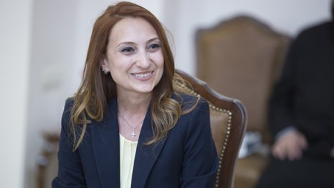 Yerevanlı səfir ABŞ erməniləri ilə dil tapa bilmir