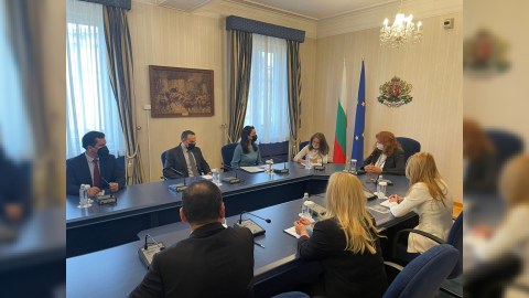 Ombudsman Bolqarıstanın vitse-prezidenti ilə görüşüb