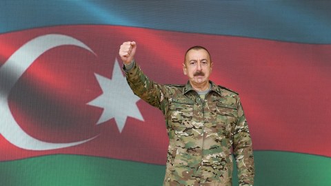 Parlamentdə İlham Əliyevin ali orden və rütbə ilə təltif olunması təklif edildi