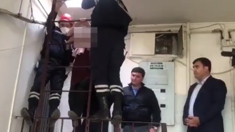 FHN-dən Bakıdakı intihara cəhdlə bağlı məlumat - VİDEO