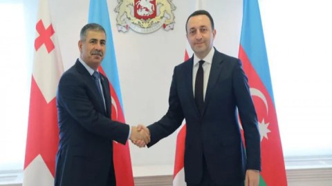 Gürcüstanın Baş naziri Zakir Həsənovu qəbul edib