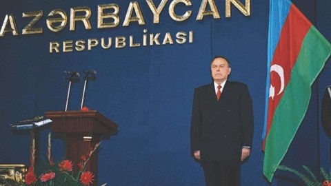Heydər Əliyev siyasəti xoşbəxt gələcəyimizin təminatçısıdır