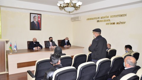 Əhliman Əmiraslanov Saatlıda şəhid ailələri və qazilərlə görüşüb