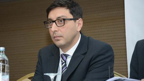 Fərid Qayıbov: "Nazirlik klub sayının artırılmasına kömək etməyə hazırdır"