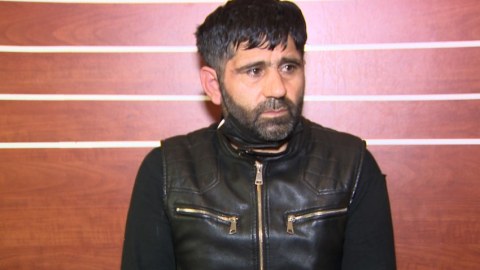 Polisə müqavimət göstərən narkokuryer saxlanıldı