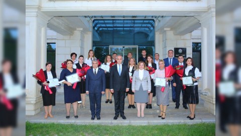 Binəqədidə təhsil işçilərilə görüş keçirilib - FOTOLAR