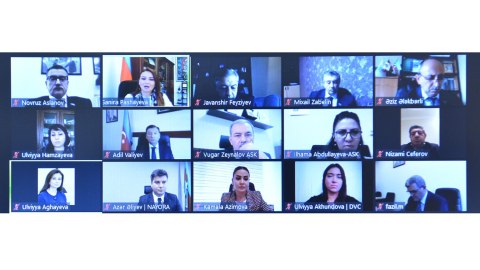 Parlamentdə televiziyalar müzakirə olundu