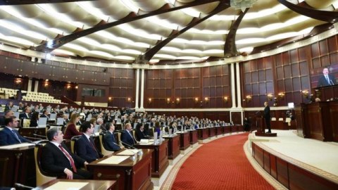 Azərbaycan proporsional seçki sisteminə qayıda bilər? - MÖVQE