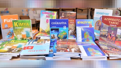 Azərbaycan Gürcüstana DƏRSLİK göndərdi