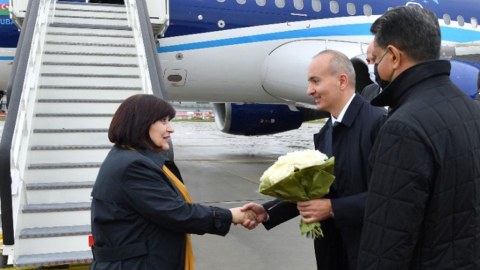 Sahibə Qafarovanın Slovakiyaya səfəri başlayıb - FOTO